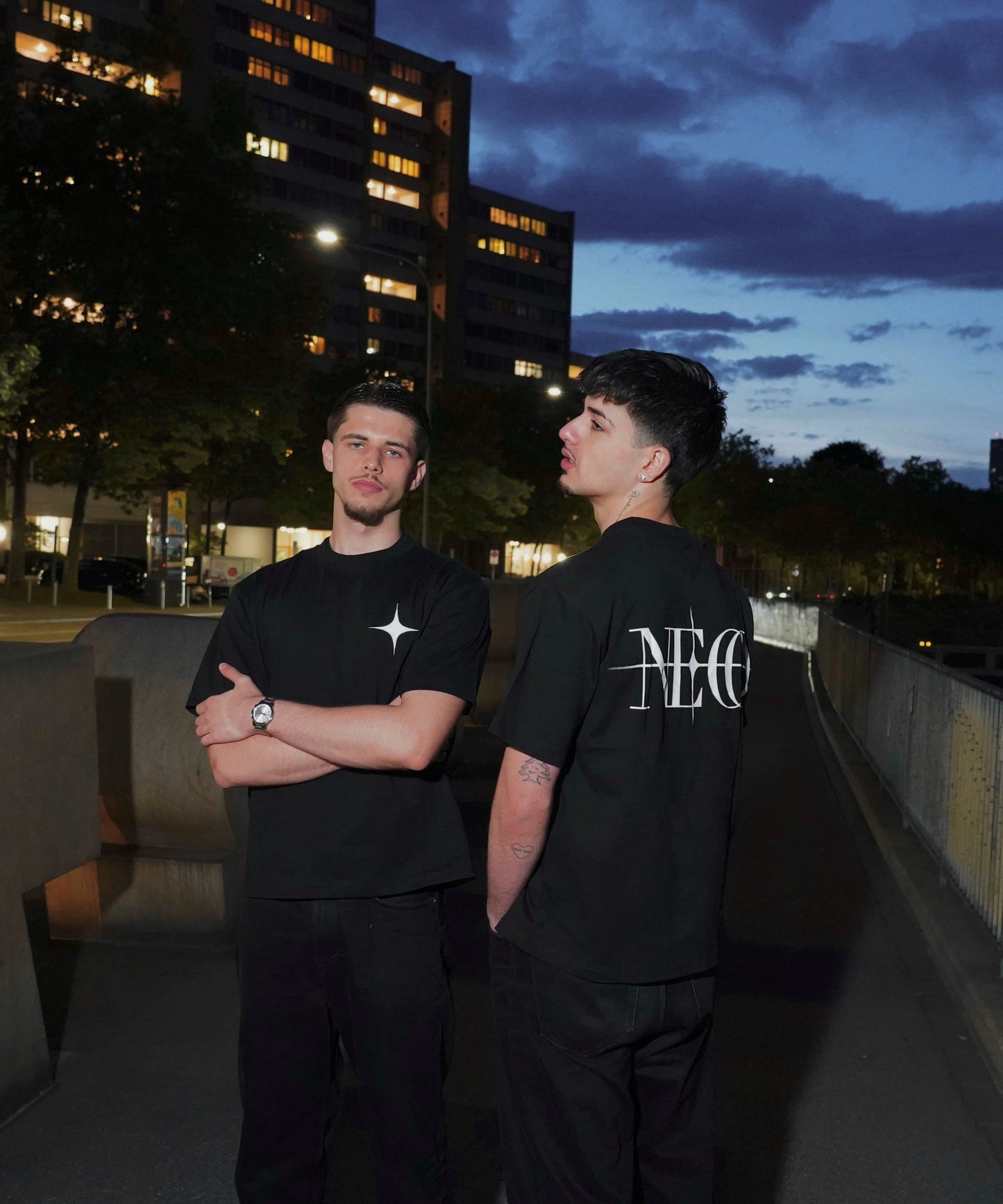 Black T